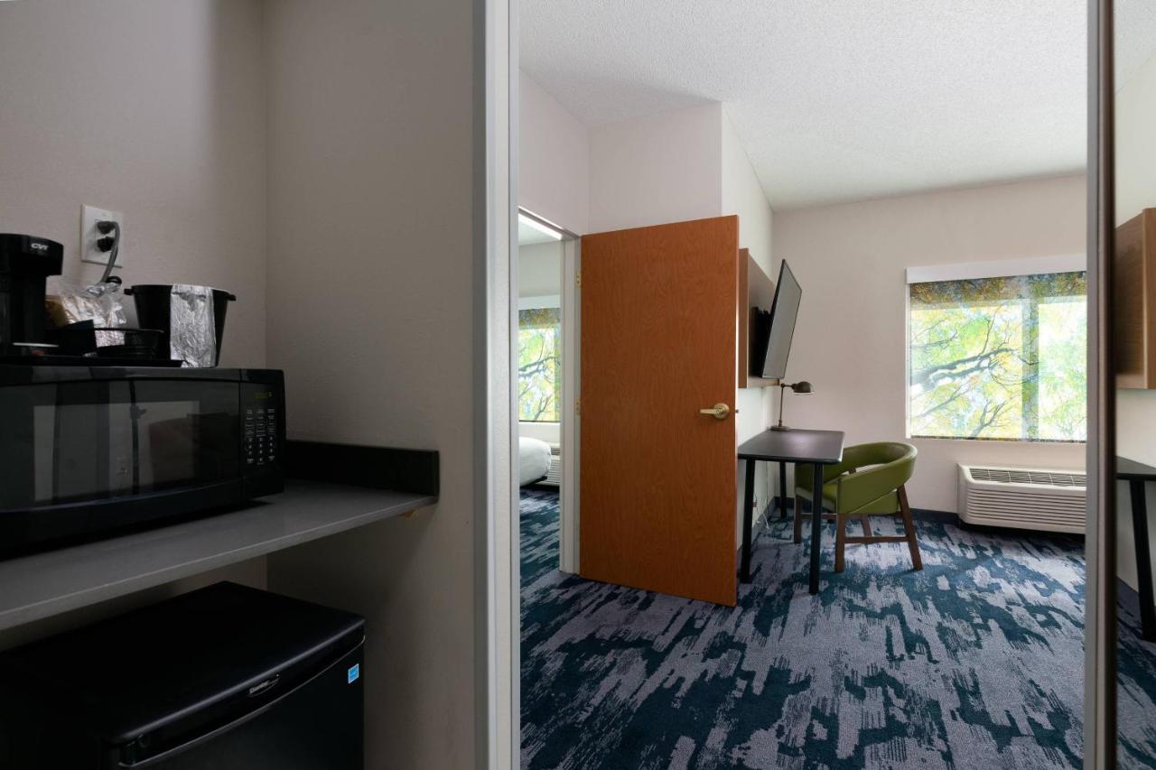 Fairfield Inn & Suites By Marriott Atlanta Stonecrest Литония Экстерьер фото