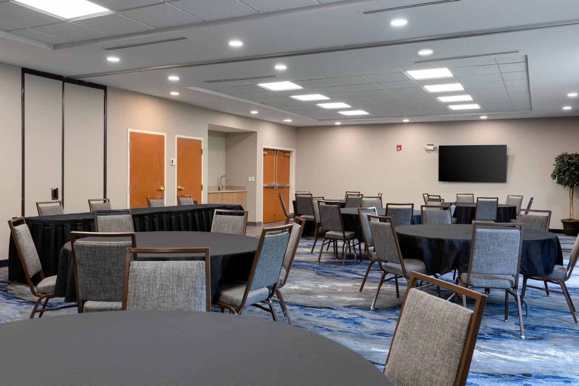 Fairfield Inn & Suites By Marriott Atlanta Stonecrest Литония Экстерьер фото